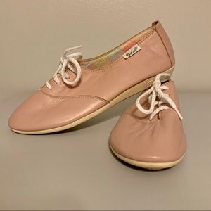 Vintage leather shoe